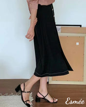 將圖片載入圖庫檢視器 Black-Cotton-Long-Dress-with-Four-Button-Design-model-shots-2