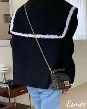 將圖片載入圖庫檢視器 Black-Korean-Tweed-Fabrics-Oversized-Blazer-with-Contrast-Textured-Border-Design-model-shots-2