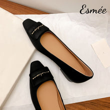 將圖片載入圖庫檢視器 Black-Lambskin-Leather-Flats-with-Leather-Ornaments-product-shots