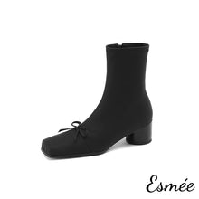 將圖片載入圖庫檢視器 Black-Leather-Ankle-Boots-with-Bow-Knot-Design-product-shots-white-background