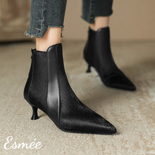 Load image into Gallery viewer, Black-Leather-Ankle-Boots-with-Horsehair-Design-model-shots