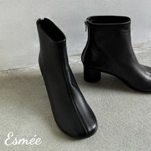 Load image into Gallery viewer, Black-Leather-Ankle-Boots-with-Round-Toe-and-Cylinder-Heels-product-shots