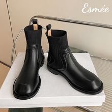 將圖片載入圖庫檢視器 Black-Leather-Ankle-Boots-with-Sock-Tube-product-shots