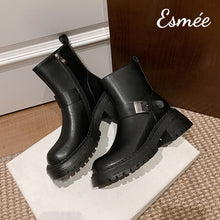 將圖片載入圖庫檢視器 Black-Leather-Ankle-Boots-with-Thickened-Outsole-and-Metal-Buckle-Design-product-shots