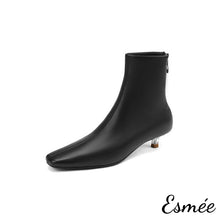 將圖片載入圖庫檢視器 Black-Leather-Ankle-Boots-with-Transparent-Kitten-Heels-product-shots-white-background