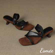 將圖片載入圖庫檢視器 Black-Leather-High-Heel-Mules-with-Thick-Straps-_-Cushioned-Insole-Design-product-shots