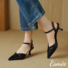 將圖片載入圖庫檢視器 Black-Leather-High-Heel-Sandals-with-Woven-Design-model-shots