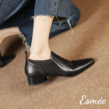 Load image into Gallery viewer, Black-Leather-High-Heel-Slip-On-Shoes-with-Fabrics-Design-model-shots