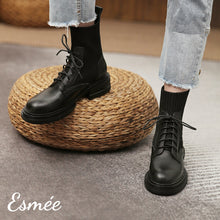 將圖片載入圖庫檢視器 Black-Leather-Marten-Boots-with-Sock-Tube-model-shots