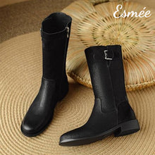 將圖片載入圖庫檢視器 Black-Leather-Mid-Boots-with-Silver-Buckle-product-shots