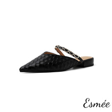 將圖片載入圖庫檢視器 Black-Leather-Mules-with-Woven-and-Chain-Deisgn-product-shots-white-background