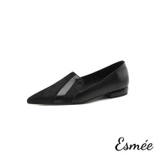 將圖片載入圖庫檢視器 Black-Leather-Pointy-Toe-Loafers-with-Horsehair-Design-product-shots-white-background