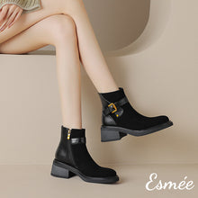 將圖片載入圖庫檢視器 Black-Suede-Ankle-Boots-with-Leather-Buckle-Straps-model-shots
