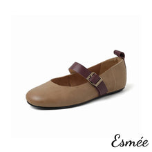 將圖片載入圖庫檢視器 Brown-Extra-Soft-Leather-Mary-Janes-with-Dual-Color-Straps-product-shots-white-background