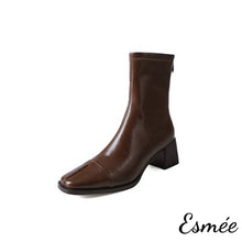 將圖片載入圖庫檢視器 Brown-Leather-Ankle-Boots-with-5.5cm-Block-Heels-product-shots-white-background