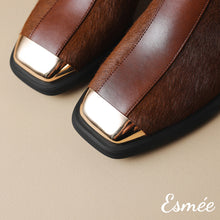 將圖片載入圖庫檢視器 Brown-Leather-Ankle-Boots-with-Horsehair-Design-and-Metal-Toe-Cap-product-shtos-detail