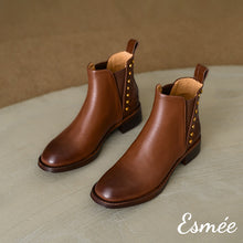 將圖片載入圖庫檢視器 Brown-Leather-Chelsea-Boots-with-Rivet-and-Alligator-Pattern-Design-product-shots