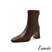 將圖片載入圖庫檢視器 Brown-Leather-High-Heel-Ankle-Boots-with-7-cm-Thin-Block-Heels-product-shots-white-background