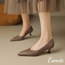 Load image into Gallery viewer, Brown-Leather-High-Heels-with-Woven-Design-model-shots