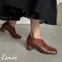 Load image into Gallery viewer, Brown-Leather-Squared-Toe-High-Heel-with-Ribbon-Design-model-shots