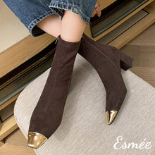 將圖片載入圖庫檢視器 Brown-Suede-Ankle-Boots-with-Metallic-Toe-Cap-and-Block-Heels-model-shots