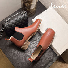 將圖片載入圖庫檢視器 Burgundy-Leather-Ankle-Chelsea-Boots-with-Square-Toe-Design-product-shots