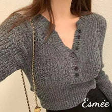 將圖片載入圖庫檢視器 Charcoal-Korean-Cotton-Knitwear-with-Special-Cut-Out-Design-model-shots