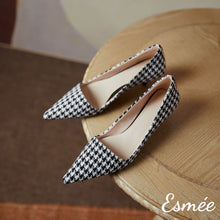 Load image into Gallery viewer, 【Size 34 Special Offer】Leather High Heels with Special Cutting