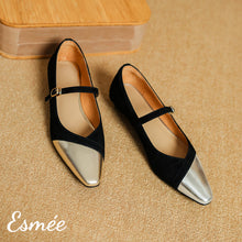 將圖片載入圖庫檢視器 Gold-Suede-Maryjanes-with-Hedge-Heels-and-Metallic-Toe-Cap-product-shots