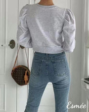 將圖片載入圖庫檢視器 Grey-Korean-Cotton-Sweater-with-Puffed-Sleeves-model-shots-3