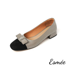將圖片載入圖庫檢視器 Grey-Leather-Low-Heels-with-Bow-Knot-Design-product-shots-white-background