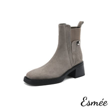 將圖片載入圖庫檢視器 Grey-Suede-Ankle-Boots-with-Ribbon-Rear-Design-product-shots-white-background