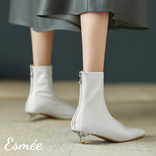 將圖片載入圖庫檢視器 Ivory-Leather-Ankle-Boots-with-Transparent-Kitten-Heels-model-shots