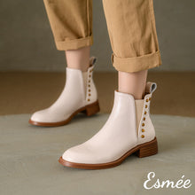 將圖片載入圖庫檢視器 Ivory-Leather-Chelsea-Boots-with-Rivet-and-Alligator-Pattern-Design-model-shots
