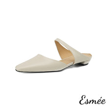 將圖片載入圖庫檢視器 Ivory-Leather-Flat-Mules-with-Straps-Design-product-shots-white-background