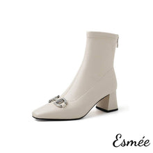 將圖片載入圖庫檢視器 Ivory-Leather-High-Heel-Ankle-Boots-with-Rhinestone-Horse-bit-Design-product-shots-white-background