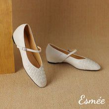 將圖片載入圖庫檢視器 Ivory-Leather-Invisible-Increased-Height-Maryjanes-with-Woven-Design-product-shots