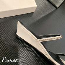 將圖片載入圖庫檢視器 Ivory-Leather-Mules-with-Diamond-Straps-and-Wedge-Heels-product-shots-detail