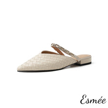 將圖片載入圖庫檢視器 Ivory-Leather-Mules-with-Woven-and-Chain-Deisgn-product-shots-white-background