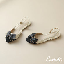 將圖片載入圖庫檢視器 Ivory-Leather-Slingback-with-Bow-Knot-and-Black-Toe-Cap-Design-product-shots
