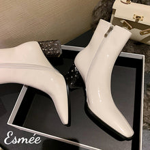 將圖片載入圖庫檢視器 Ivory-Patent-Leather-Ankle-Boots-with-Transparent-Heels-product-shots