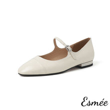 將圖片載入圖庫檢視器 Ivory-Shiny-Leather-Maryjane-product-shots-white-background