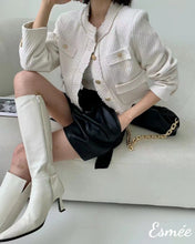 將圖片載入圖庫檢視器 Ivory-Tweed-Fabrics-Jackets-with-Golden-Coin-Design-model-shots-2