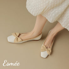 將圖片載入圖庫檢視器 Khaki-Dual-Flats-with-Bow-Knot-Design-model-shots