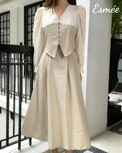 將圖片載入圖庫檢視器 Khaki-Korean-Linen-Set-with-Dual-Color-Shirt-and-Long-Dress-model-shots