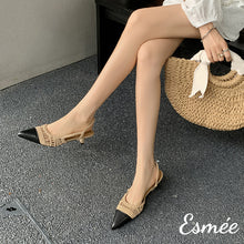 將圖片載入圖庫檢視器 Khaki-Leather-High-Heel-Slingback-with-Knitting-Design-model-shots