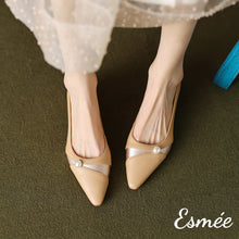 將圖片載入圖庫檢視器 Khaki-Leather-High-Heels-with-Special-Cut-Out-Design-model-shots