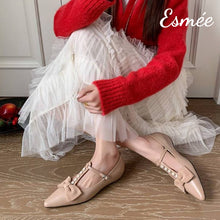 將圖片載入圖庫檢視器 Khaki-Leather-Pearl-T-Straps-with-3.5-cm-Invisible-Increased-Height-Design-model-shots