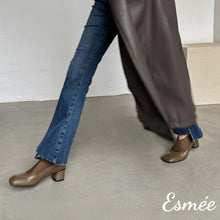 Load image into Gallery viewer, Khaki-Leather-Squared-Toe-High-Heel-with-Ribbon-Design-model-shots