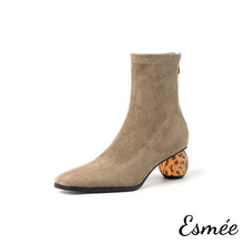 將圖片載入圖庫檢視器 Khaki-Suede-Ankle-Boots-with-Round-Transparent-Heels-product-shots-white-background